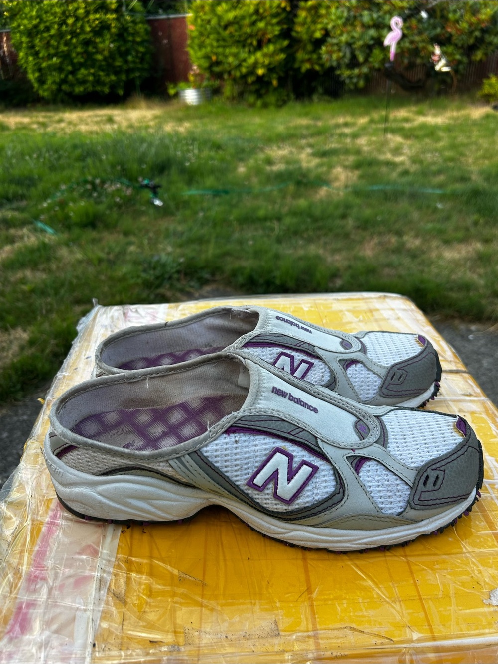 New Balance 801 Women’s White & Purple Backless Athletic Mules Shoes Size 8.5